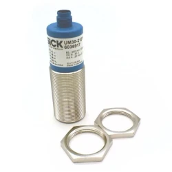 SİCK UM30 - 212113 ( 6036917 ) ULTROSONİK SENSÖR